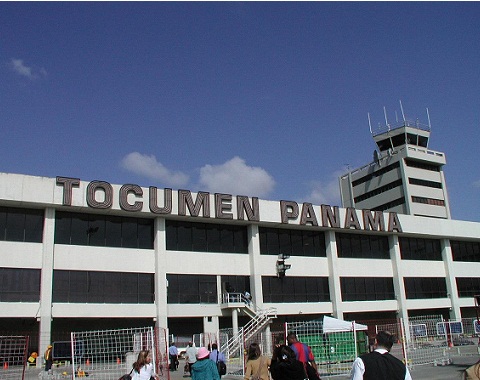 El Aeropuerto Internacional de Tocumen en las afueras de la ciudad de Panamá, está considerado como uno de los más modernos de la región y es un importante centro de conexiones. Construyen centro hotelero cerca del Aeropuerto de Tocumen