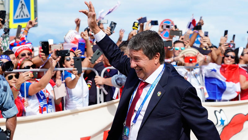 Renuncia entrenador de la selección de Panamá
