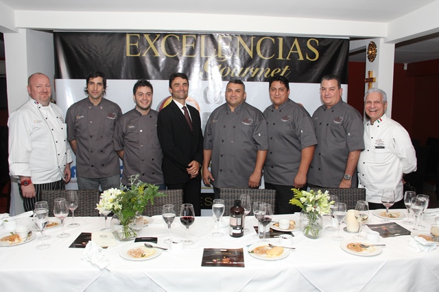 Chef Patrice, Cristian Schaer, Carlo Luzzani, Frederic Baur, Francisco Parra, Jorge Jurado, Guillermo Dolande y Rino Tamburelli. Presentan chefs finalistas de Copa Nestlé Professional